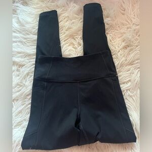 Victoria's Secret Black High-Rise Leggings Size 4